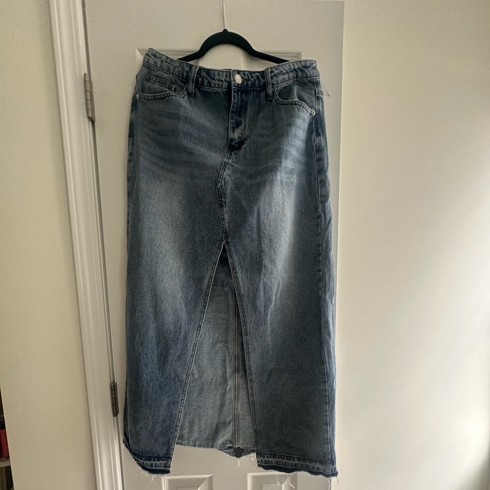White Fox Take My Picture Denim Maxi Skirt Blue Wash Size XL